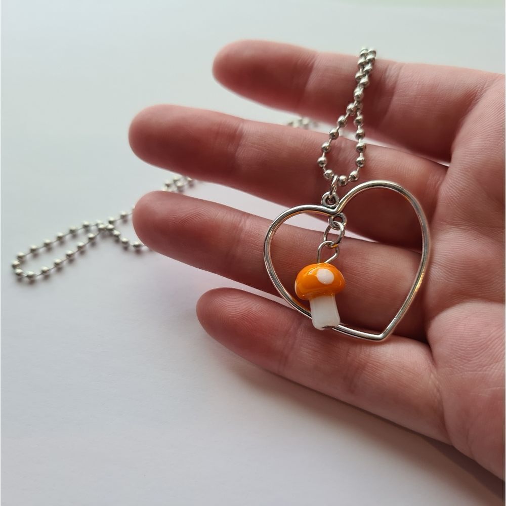 New Fashion Heart Orange Glass Mushroom Pendant Necklace